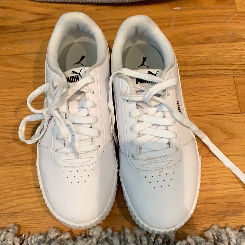 puma soft foam women’s sneaker size 7.5